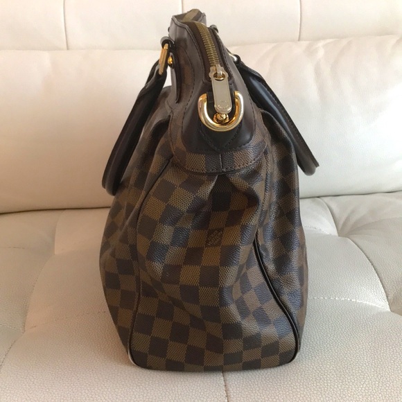Louis Vuitton Trevi Damier Ebene Handbag GM size - Picture 5 of 15
